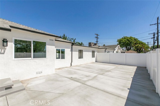 Foto del edificio - 7400 Riverton Ave