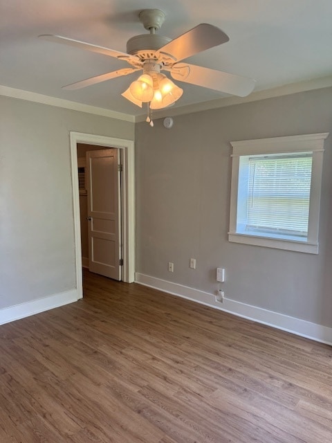 Photo - One bedroom duplex off 40th Ave with vinyl... House