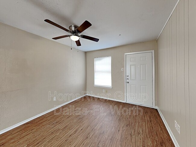 Foto del edificio - 14116 Cimarron Dr