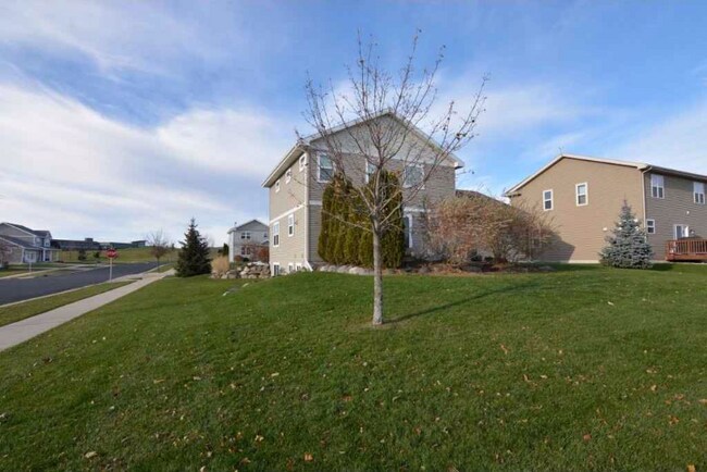 Foto del edificio - 441 Breckenridge Rd