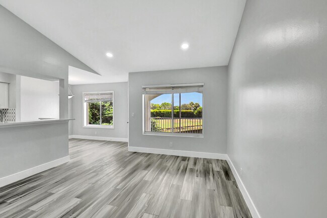 Building Photo - 815 Boynton Beach Blvd