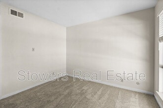 Building Photo - 433 Garden Creek Pl