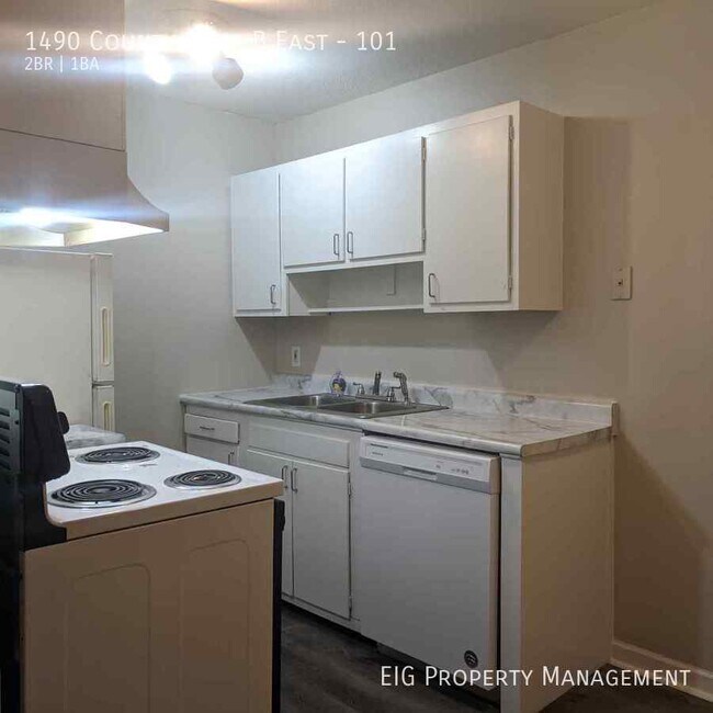 Foto del edificio - Available 3/10/2024