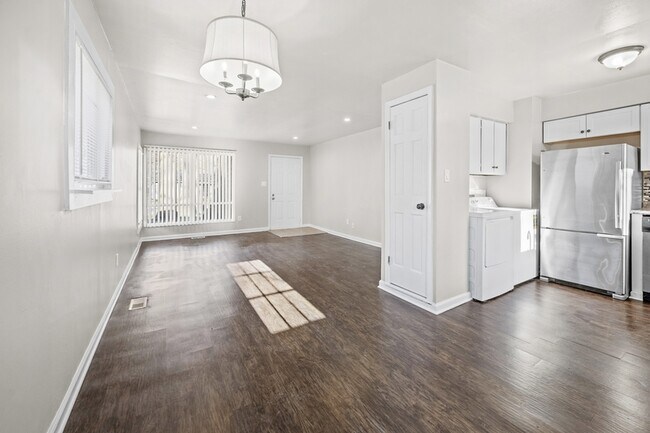 Foto del edificio - 28035 Fairfax St