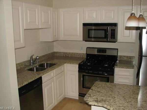 Primary Photo - 500 Severance Pl Ln