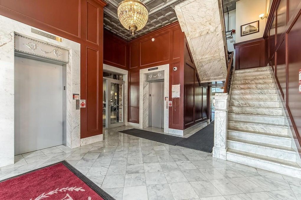 Foto principal - 150 E Main St
