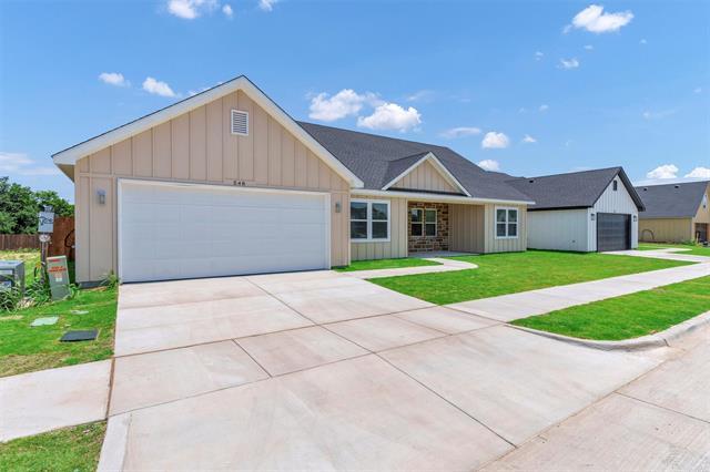 Foto del edificio - 548 Highview Ct