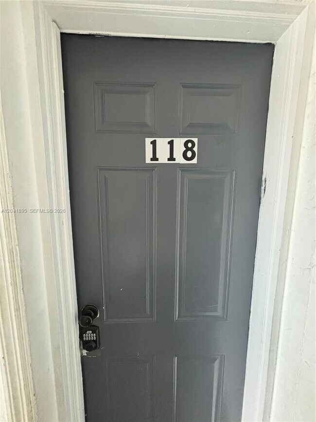 Foto del edificio - 1843 Dewey St