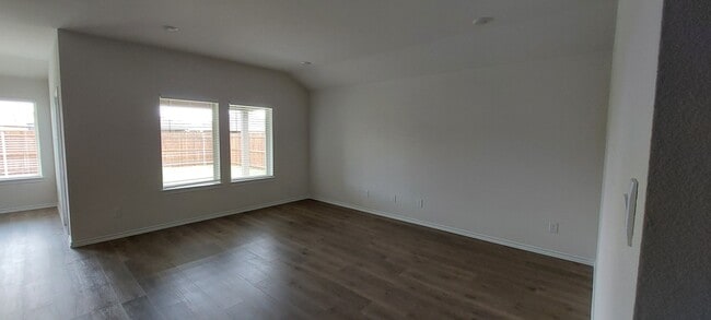 Foto del edificio - 1418 Saddlehorn Dr