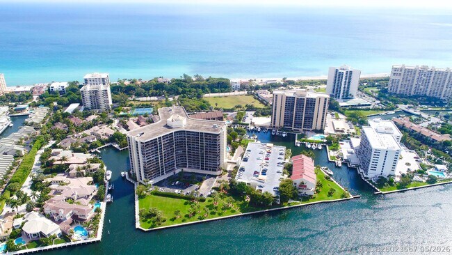Building Photo - 4748 S Ocean Blvd