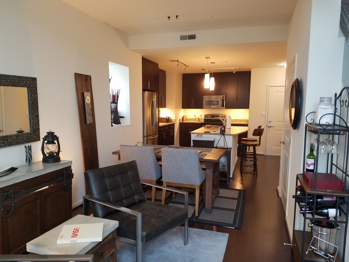 6500 America Blvd, Hyattsville, MD 20782 Condo for Rent in