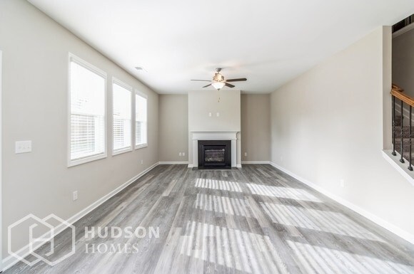 Building Photo - NOW AVAILABLE! - 334 Lenore Ct, Hiram, GA,...