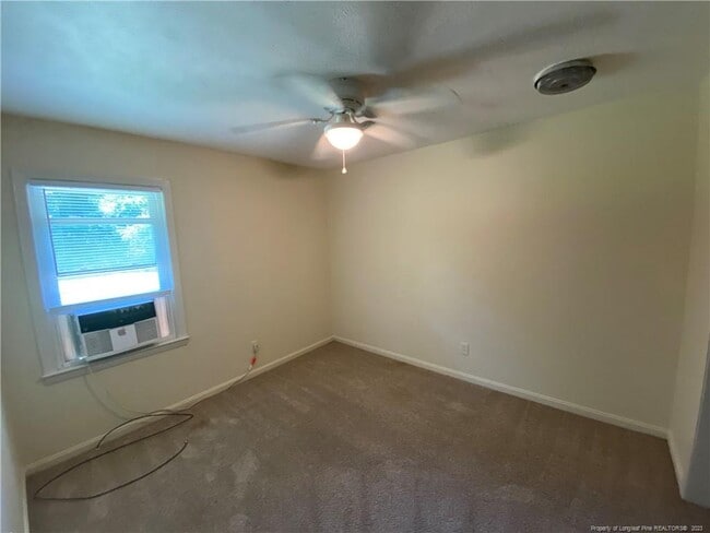 Building Photo - 417 Windermere Dr