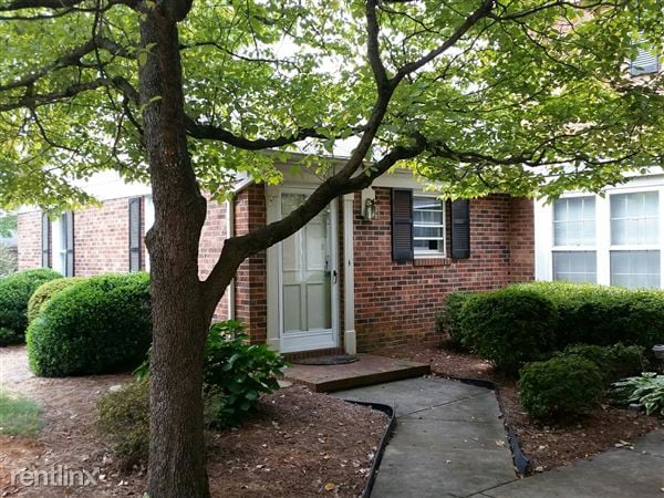 Primary Photo - 4812 Tower Rd