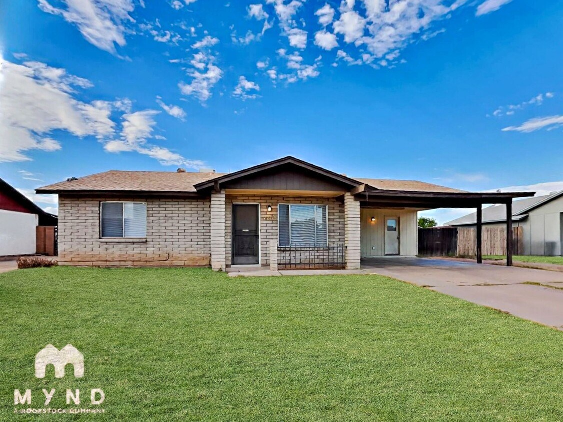 Foto principal - 7239 W Ironwood Dr