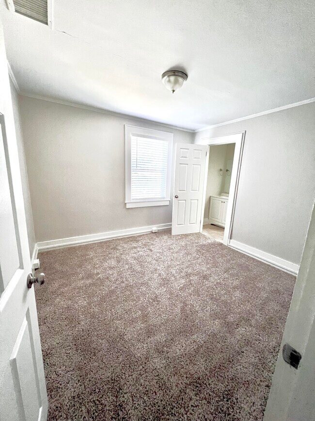 Master Bedroom Front view - 302 Cadillac St