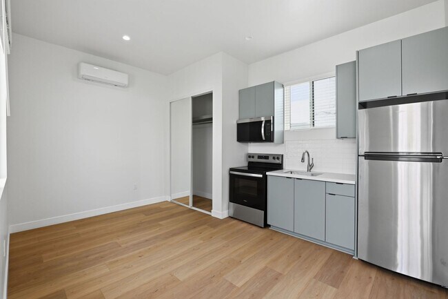 Foto del edificio - 2735 Broadway-8