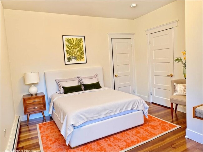 Building Photo - 2 bedroom in Somerville MA 02144
