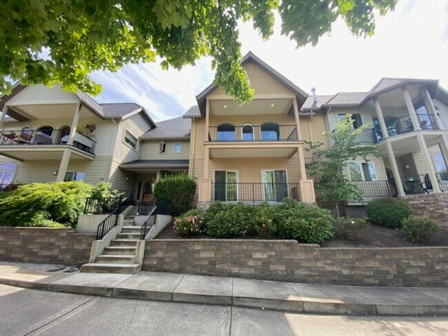 Foto del edificio - 528 W Nevada St