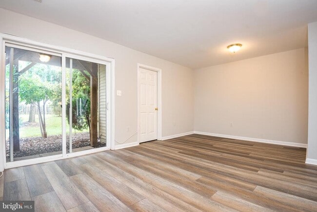 Building Photo - 14201 Hunters Run Way