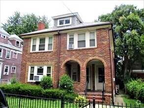 Building Photo - 27 Ridgemont St