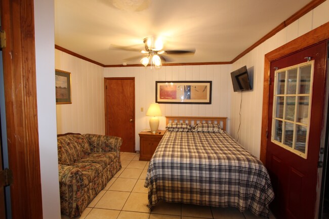 Foto del edificio - 2264 Columbia Dr