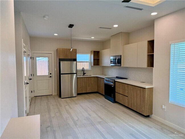 Foto del edificio - 11509 N 25th St