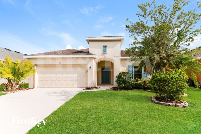 Foto principal - 10845 79th St E