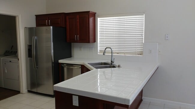 Building Photo - New interior & exterior paint, new applian...