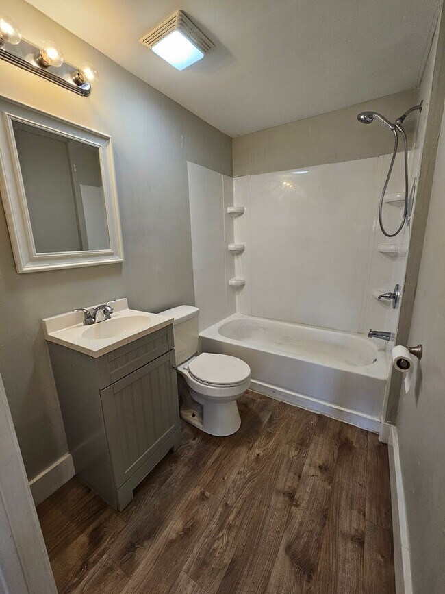Foto del edificio - 1045 Seaside Ln