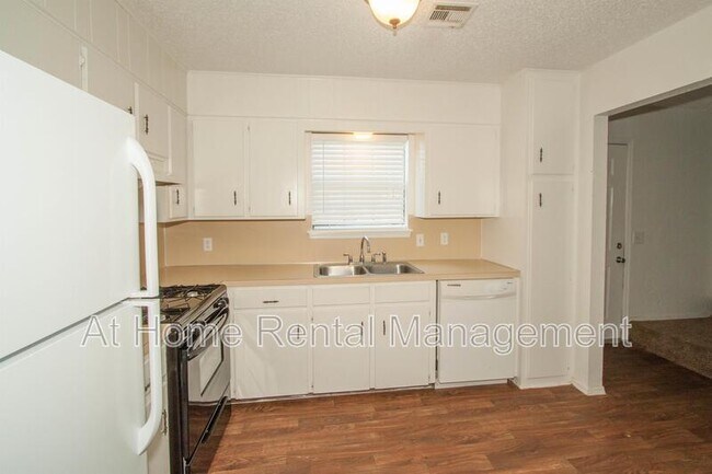 Foto del edificio - 14429 S 302nd E Ave