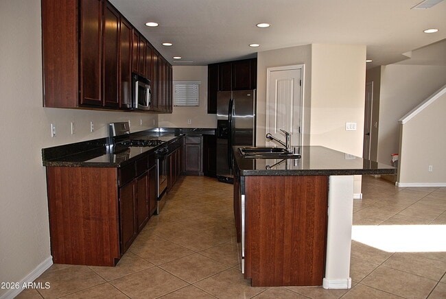 Foto del edificio - 2611 N 48th St