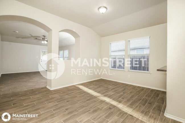 Building Photo - 3905 Wensledale Dr