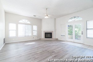 Foto del edificio - 9808 Delta Ridge Dr