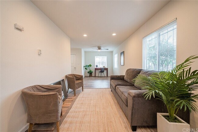 Foto del edificio - 803 E 89th St