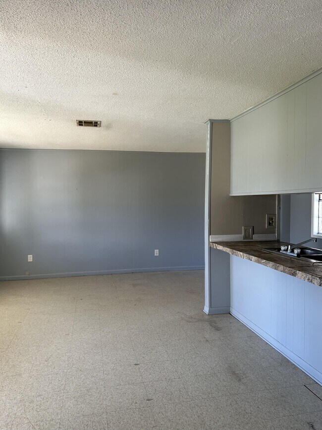 Foto del edificio - 110 Kenny Ln