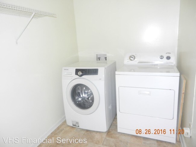 Foto del edificio - 3 br, 2 bath House - 1465 Enterprise Drive
