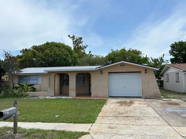 Building Photo - 5620 Andrea Dr