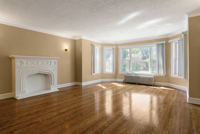Foto del edificio - 8235 S Indiana Ave