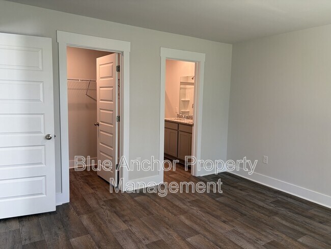 Foto del edificio - 134 N Grassland Rd