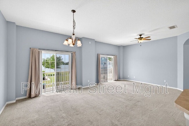 Building Photo - 10935 Derringer Dr