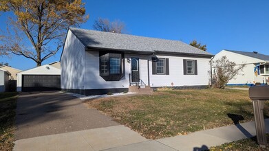 Building Photo - 1750 W 54th St