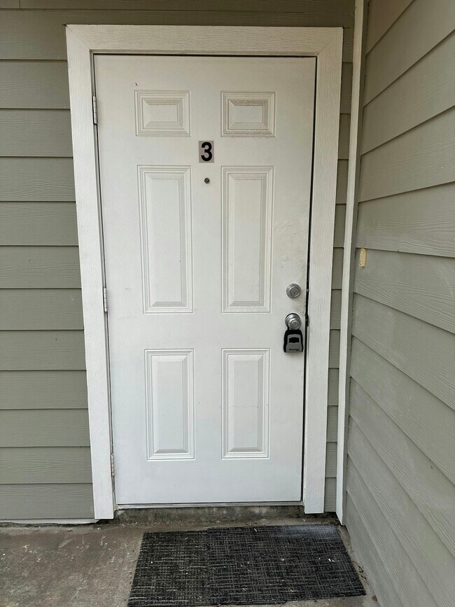 Foto del edificio - 1308 Quitaca Dr