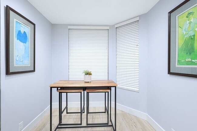 Foto del edificio - Brand New Beautiful Seasonal Rental