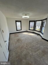 Building Photo - 438 Mitchell Ave