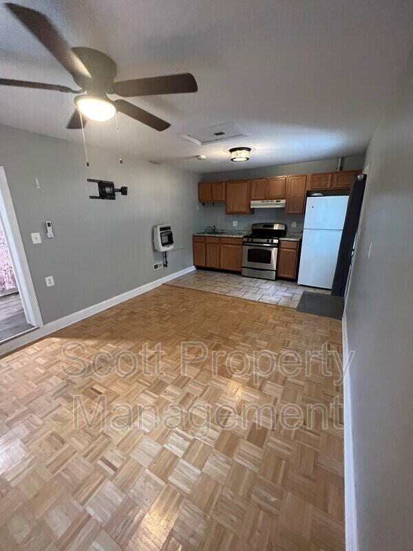 Building Photo - 7629 3rd Ave