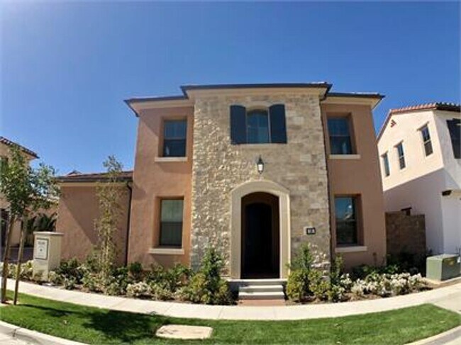 Building Photo - 3 br, 2.5 bath House - 56 Quentin