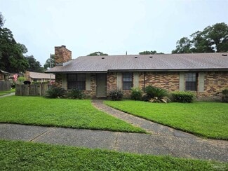 Building Photo - 1440 N 61st Ave