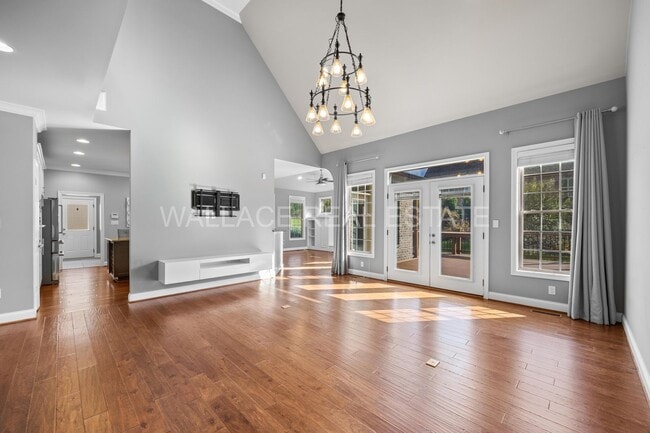 Building Photo - GORGEOUS 4 BEDROOM IN HARDIN VALLEY!!!!