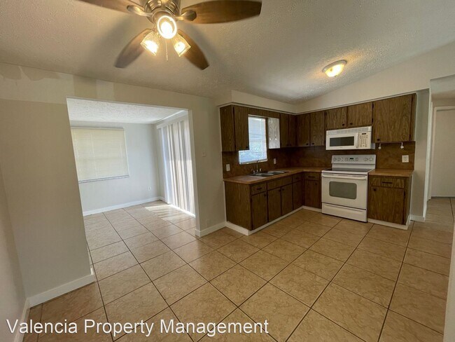 Foto del edificio - 2 br, 1 bath House - 4304 Mesa Drive